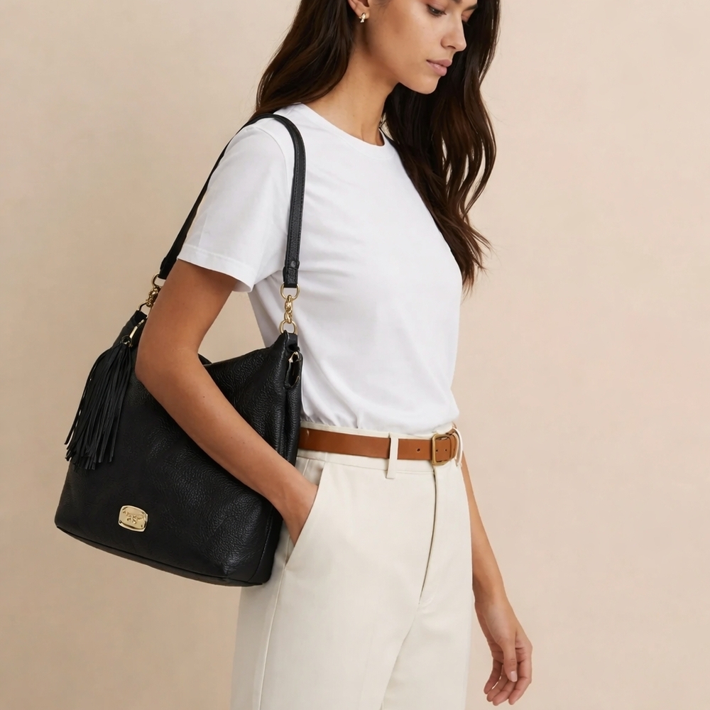 MICHAEL Michael Kors Black Pebble Soft Leather Shoulder Bag with Gold Accent EUC